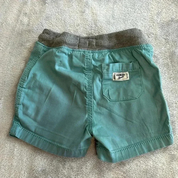 OshKosh B'gosh - teal toddler infant shorts. Size 12 moths - Picture 3 of 3